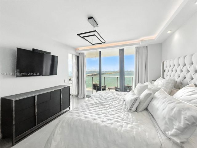 Продажа квартиры #1504 - фото 6435579