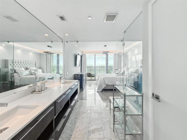 Продажа квартиры #1504 - фото 6435580