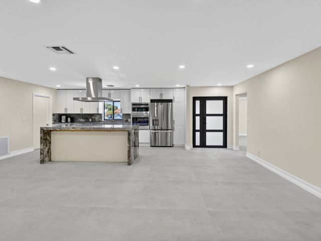 Продажа дома по адресу 6251 Hitchin Post Way - фото 6449563