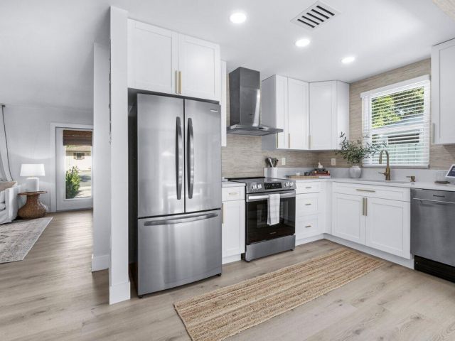 Дом в аренду по адресу 512 49th Street - фото 6445832