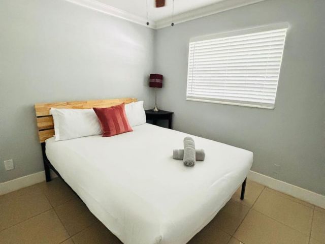 Продажа дома по адресу 2010 NE 1st Avenue - фото 6450869