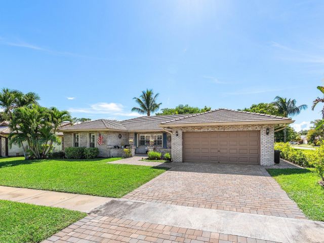 Продажа дома по адресу 21911 Satinwood Drive - фото 6809377