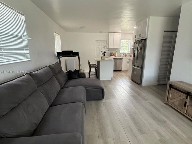 Продажа дома по адресу 3521 NW 171st Ter - фото 7514789