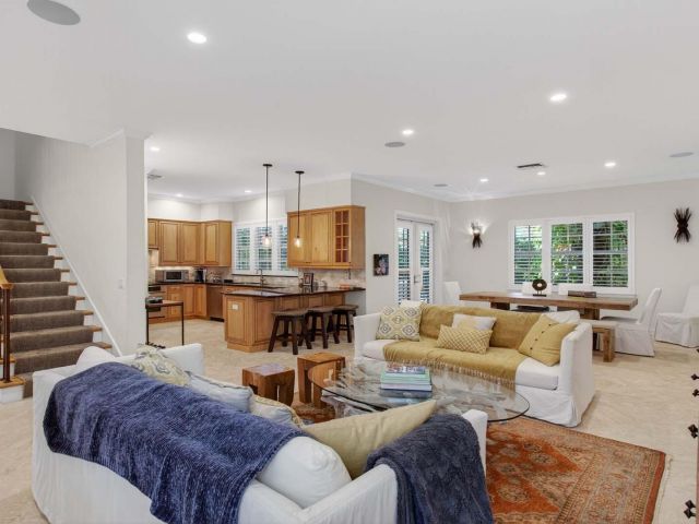 Дом в аренду по адресу 1028 Coralina Lane - фото 6438541