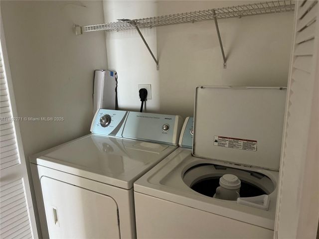 Продажа квартиры #1411 - фото 7443740