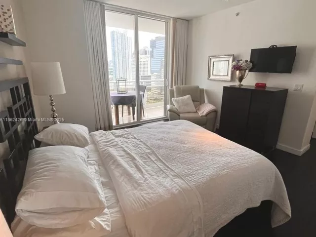 Продажа квартиры #2701 - фото 6449290