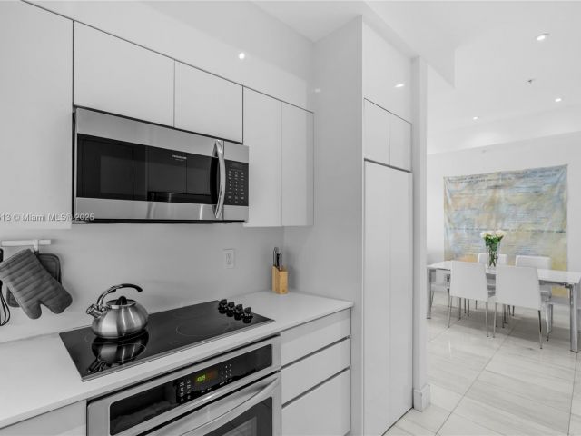 Продажа квартиры #1548S - фото 6440027