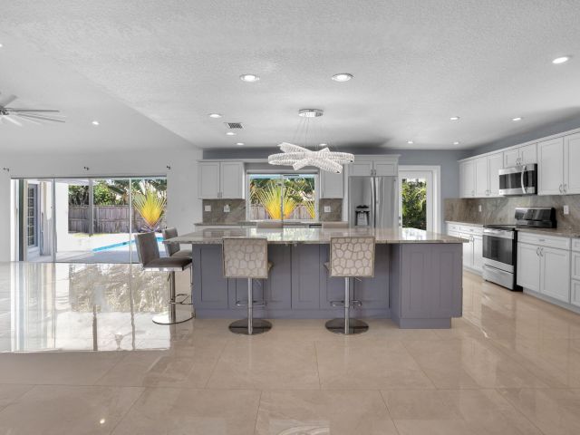 Продажа дома по адресу 17634 Lake Park Road - фото 6445860