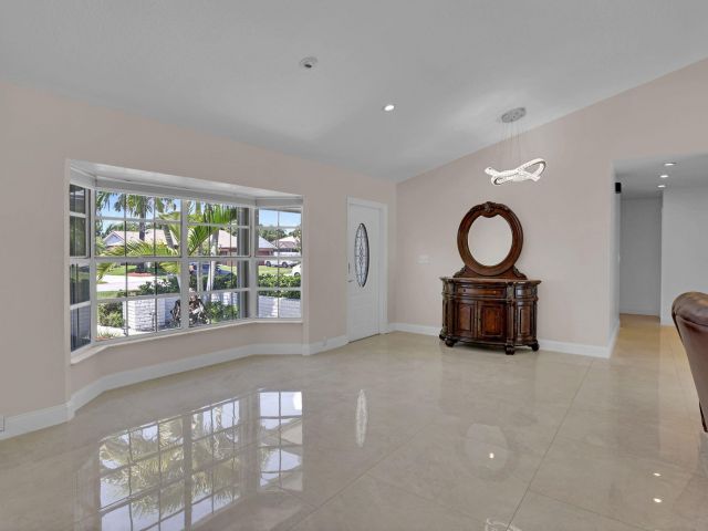 Продажа дома по адресу 17634 Lake Park Road - фото 6445866