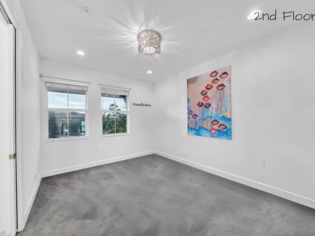 Дом в аренду по адресу 23008 Clear Echo Drive 11 - фото 6689406