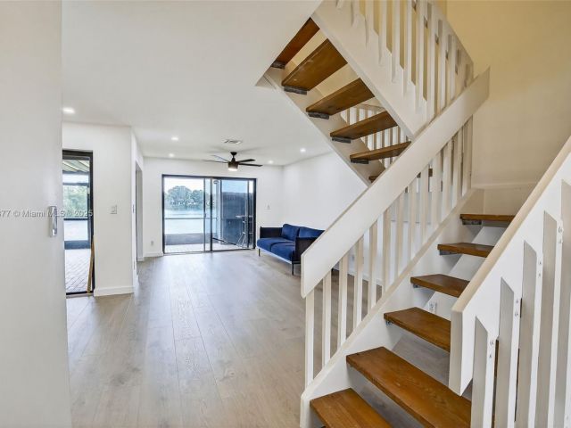 Продажа дома по адресу 340 SW 97th Ave - фото 7444518