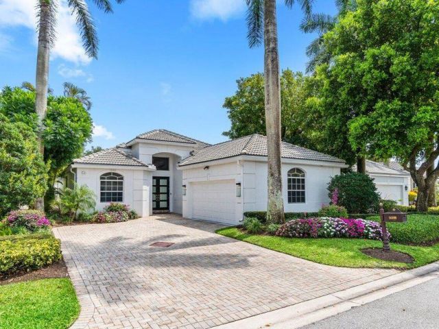 Продажа дома по адресу 16100 Villa Vizcaya Place - фото 6441186