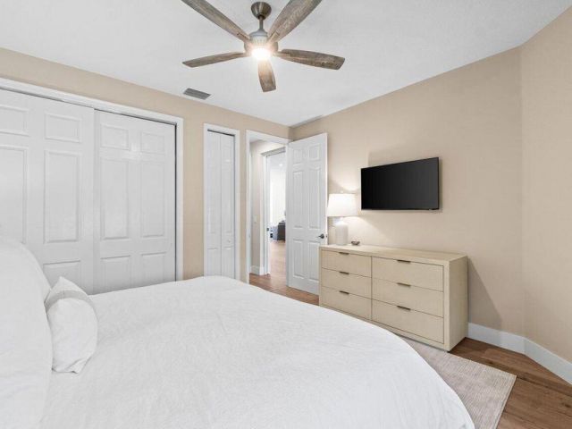 Продажа дома по адресу 16100 Villa Vizcaya Place - фото 6503000