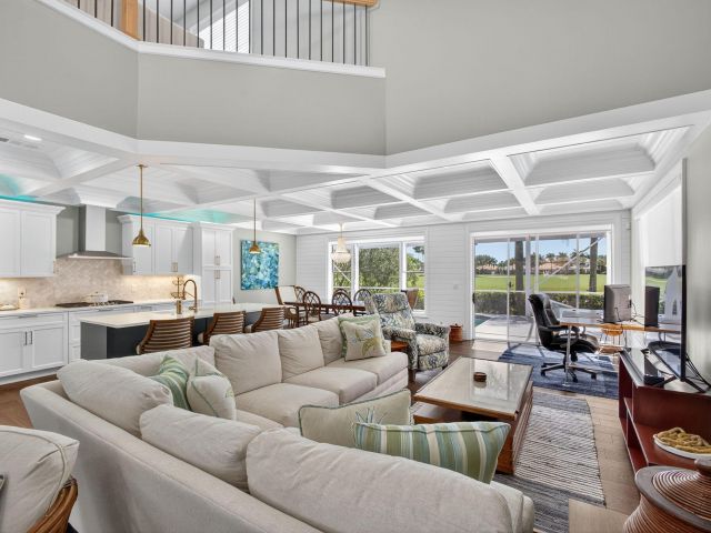 Продажа дома по адресу 8240 Heritage Club Drive - фото 6913482