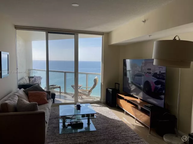 Квартира в аренду номер - фото 6444146