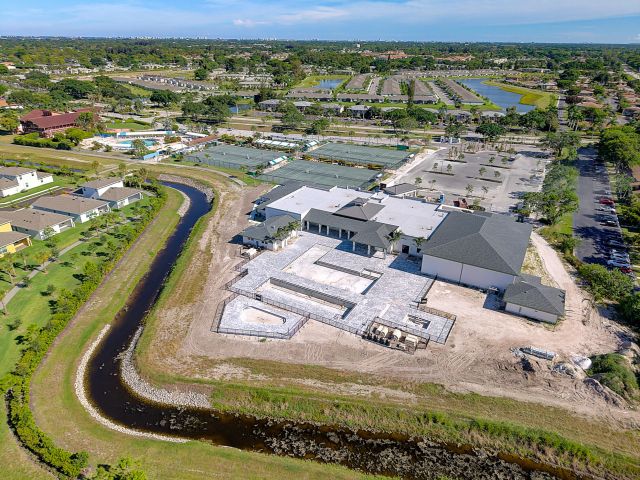 Продажа дома по адресу 13421 Brotherhood Way - фото 6443300