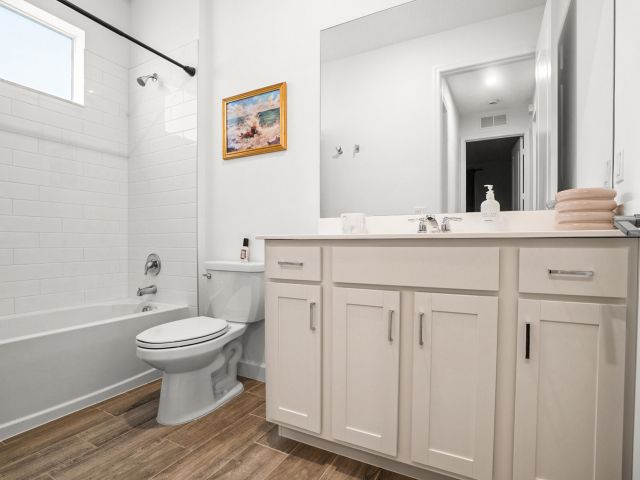 Продажа дома по адресу 13421 Brotherhood Way - фото 6443305