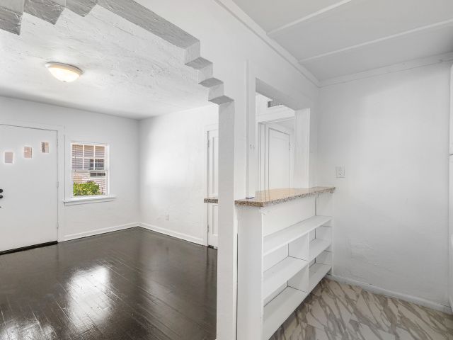 Продажа дома по адресу 234 Greenwood Drive - фото 6441508