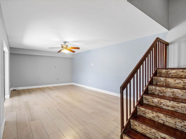 Дом в аренду по адресу 624 6th Way - фото 6443165