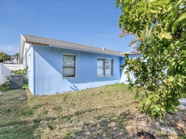 Продажа дома по адресу 3308 Lake Avenue - фото 6444347