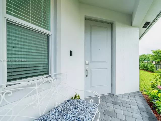 Дом в аренду по адресу 4230 Rosa Dr - фото 6447384