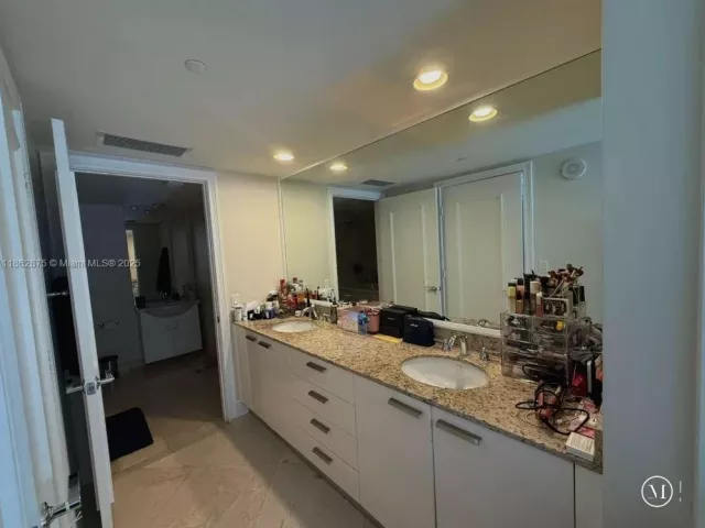 Продажа квартиры #1909 - фото 6444936