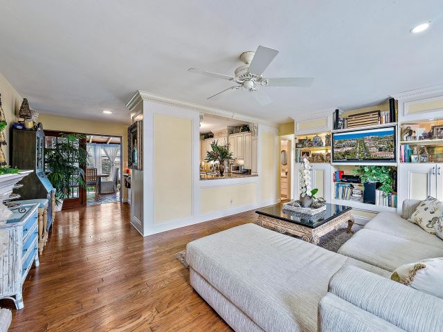 Дом в аренду по адресу 245 Arlington Road - фото 6444854