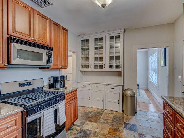 Продажа дома по адресу 421 51st Street - фото 6447485