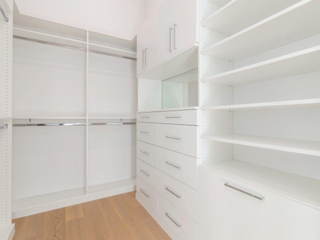 Дом в аренду по адресу 1180 Bimini Lane - фото 6450190