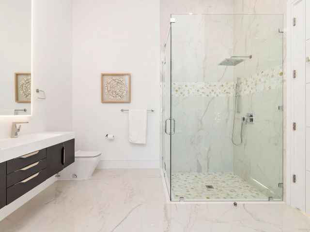 Дом в аренду по адресу 1180 Bimini Lane - фото 6450191