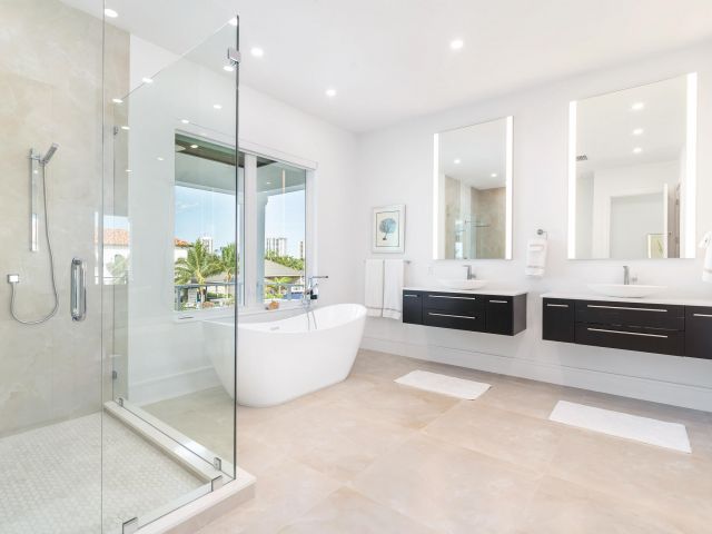 Дом в аренду по адресу 1180 Bimini Lane - фото 6450196