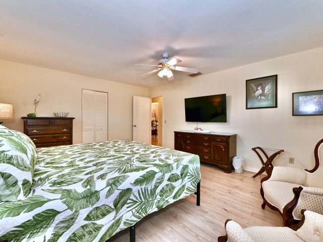 Дом в аренду по адресу 129 Alhambra Place - фото 6447497