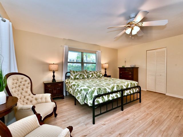 Дом в аренду по адресу 129 Alhambra Place - фото 6447498