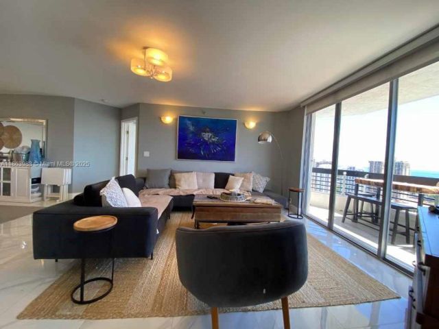 Продажа квартиры #3014 - фото 6471537