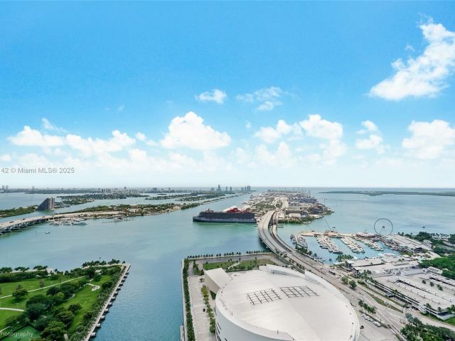 Продажа квартиры #5004 - фото 6472967