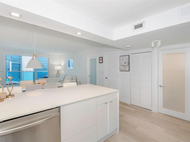 Продажа квартиры #1505 - фото 6465938