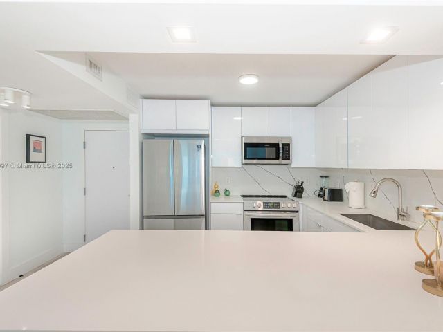 Продажа квартиры #1505 - фото 6465940