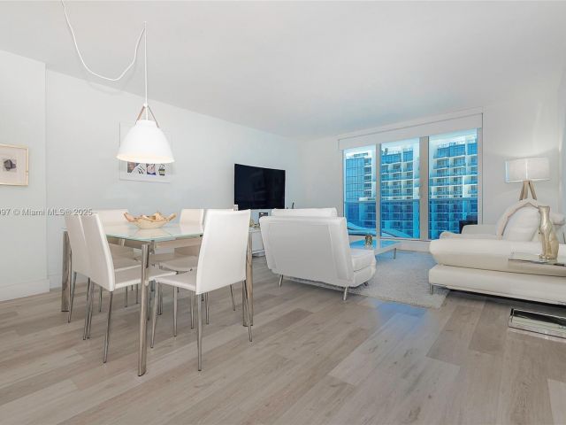 Продажа квартиры #1505 - фото 6465951