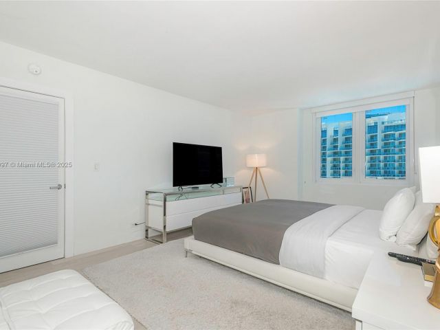 Продажа квартиры #1505 - фото 6465954