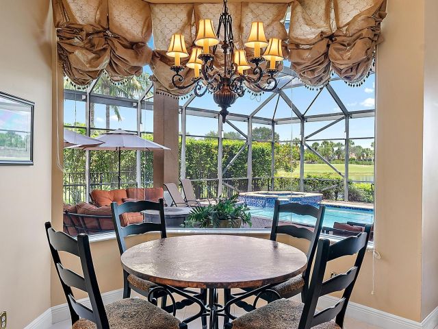 Продажа дома по адресу 10445 Terra Lago Drive - фото 6448493