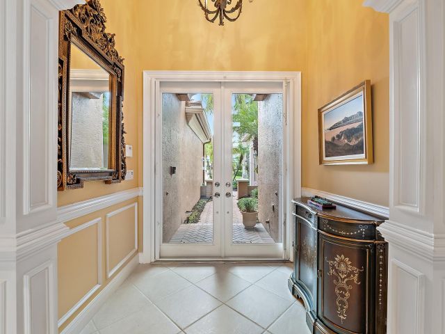 Продажа дома по адресу 10445 Terra Lago Drive - фото 6448503