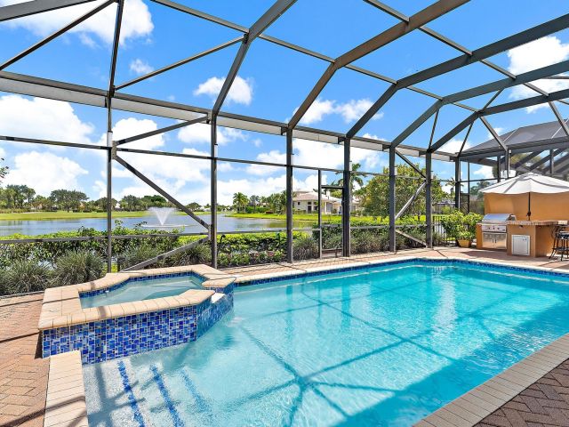 Продажа дома по адресу 10445 Terra Lago Drive - фото 6448507