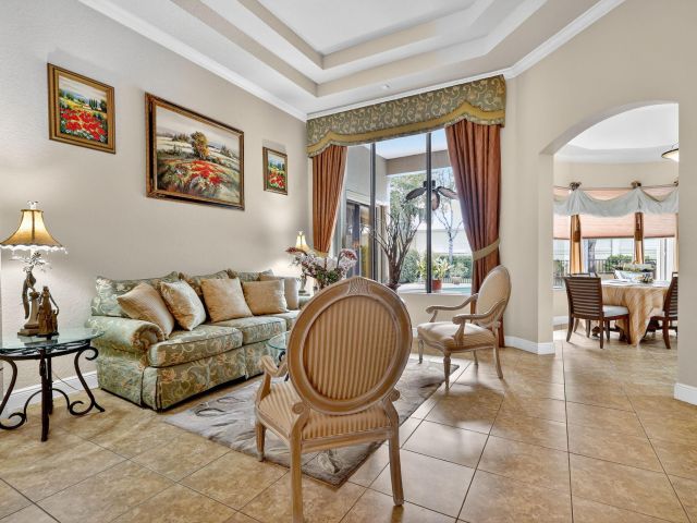 Продажа дома по адресу 16211 Rosecroft Terrace - фото 6448673