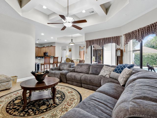 Продажа дома по адресу 16211 Rosecroft Terrace - фото 6448675