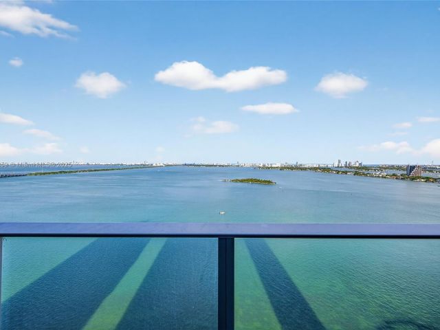 Продажа квартиры #2606 - фото 6454102