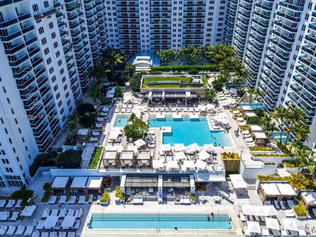 Квартира в аренду номер542 - фото 6463830