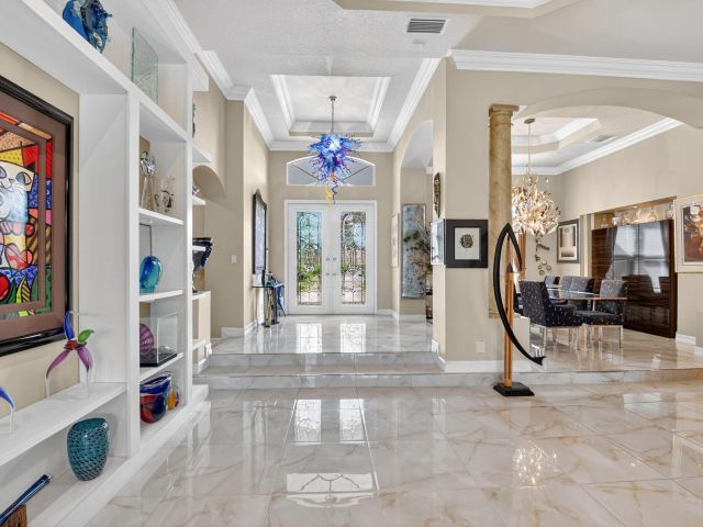 Продажа дома по адресу 15463 Tall Oak Avenue - фото 6505730