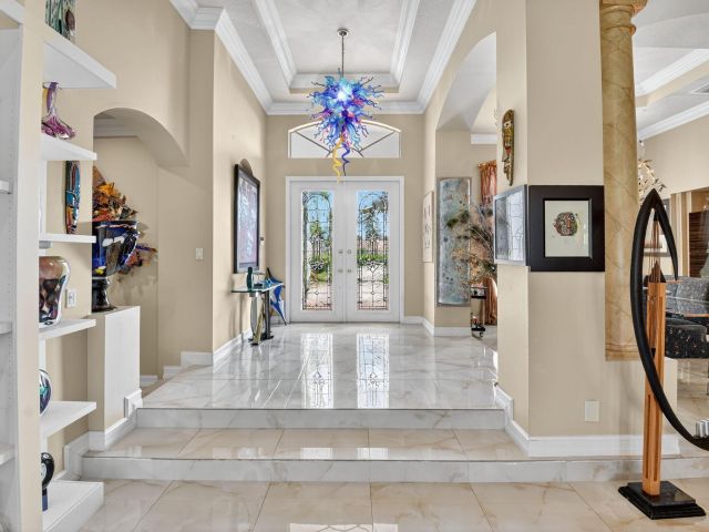 Продажа дома по адресу 15463 Tall Oak Avenue - фото 6505732