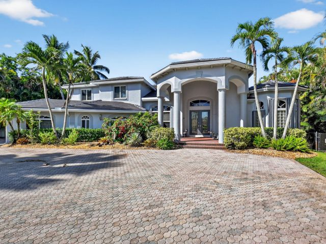 Продажа дома по адресу 15463 Tall Oak Avenue - фото 6505733