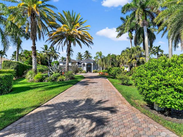 Продажа дома по адресу 15463 Tall Oak Avenue - фото 6505736